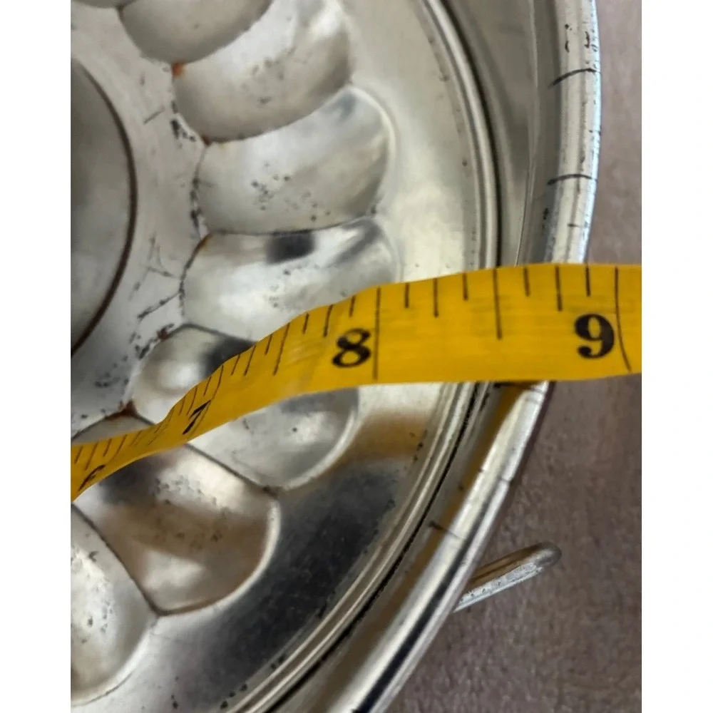 Vintage Springform Tin Bundt Cake Pan w Removable Bottom Gold‎ 9